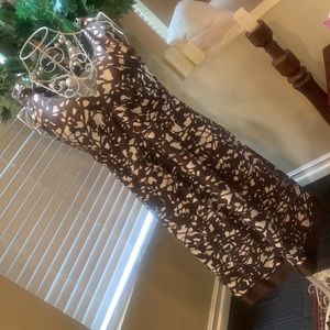 100% Silk Khaki Bamboo Print Banana Republic Dress Sz2; Free Necklace with dress